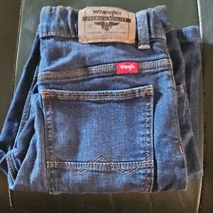 Wrangler Premium Blue Jeans